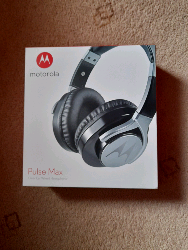New.Motorola pulse max over ear wired 